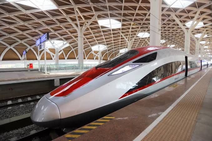 Sensor Deteksi Bahaya, Kereta Cepat Whoosh Sempat Berhenti Mendadak di Kopo